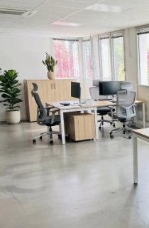 Contrôle d'accès pour les bureaux et le domaine tertiaire